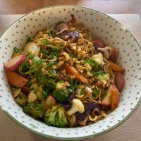 Wok vegano  at Hostería El Cruce in Cabezon De La Sal