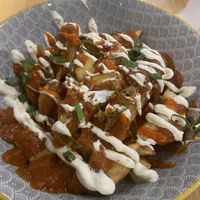 Patata bravas y alioli (no vegano)  at Hostería El Cruce in Cabezon De La Sal