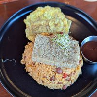 Pollo Jibarito Vegano at El Plaza in Vieques