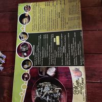 Vegan options like Guacamole, Hamburger, Falafel, Pasta, etc.  at El Mesón del Buen Tomar in San Jose Del Pacifico