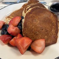 🥞 🍓 🫐   at Phoenicia Diner in Phoenicia