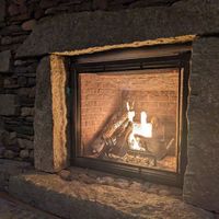  at Bandaloop in Arundel