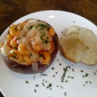 pretzel mac 'n cheese at Golden Road Brewing - West Glendale in Los Angeles