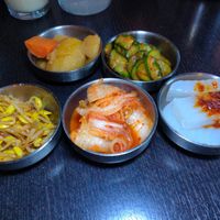 Condiments at Sura Korean BBQ & Tofu House in Long Beach