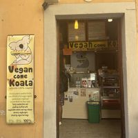 The place from outside   at Vegan Come Koala in Pisa