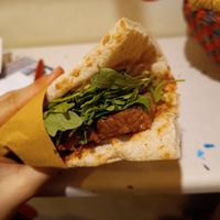 Piadina with seitan and red pesto at Vegan Come Koala in Pisa