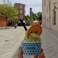 Lemon & basil at Aroma Gelato Boutique in Zadar