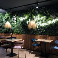   at Hawaiian Poke Bowl in Bruges