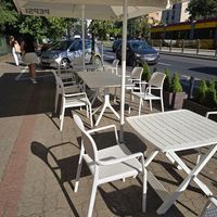 Outdoor Seating at U&Mi in Warsaw