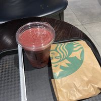 Smoothie 🥤  at BCN - Starbucks - T1 in El Prat De Llobregat