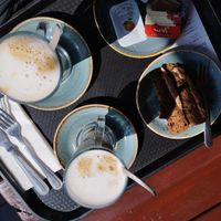 Vegan cake ând lattes at Shutters in Killin