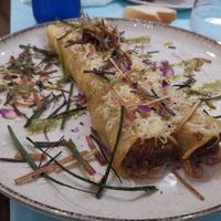 Canelones vegetarianos at Shambala Lounge Bar in Cuenca