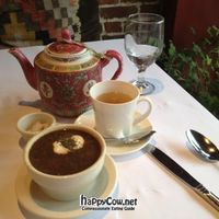 Afghani tea and Mashawa soup at Ariana Cafe in Huntington