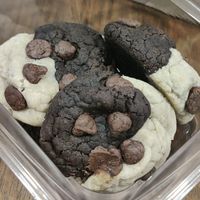 Ying&yang cookies at Loving Hut Glendora in Glendora