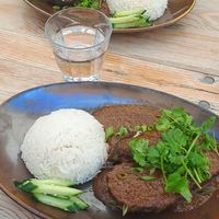 Aubergines (vegan) at Boleh Lah in Lyon