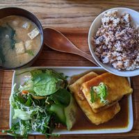 Yakiniku Tofu plate Menu (13.50€) - 4/5 at Smartdeli Sushi & More in Berlin