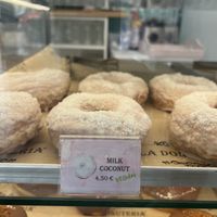 Milk coconut vegan  at La Donuteria in Paris