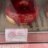  at La Donuteria in Paris
