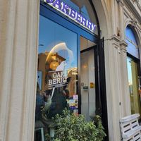 Entrance at Oakberry - Via Caradosso in Milan