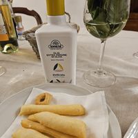 Fritelle & delicious olio di olive  at Ristorante Casa Nova in Alberobello