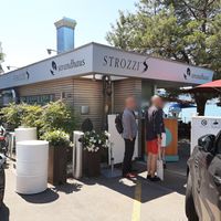 Exterior at Strozzi's Strandhaus in Herrliberg