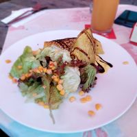 Ayurveda pancakes with vegetable filling at Gasthof zur Traube in Grein