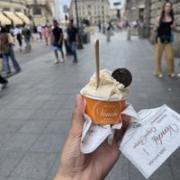 Helado de anacardo 🌱  at Venchi Gelato and Chocolate in Milan