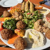 Bagdad platter made vegan  at Salamat in Berlin