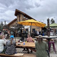 Outdoor seatingg  at Rootbound in Sisters