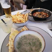 Watery potato soup😒vegan shakshuka much better at Antù in Lisbon