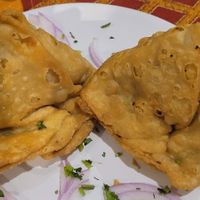 Samosas at Curry House  in La Paz