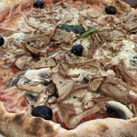 La Reine (végan)  at Lou in Lille