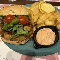 Vegetarian hamburger   at Manjedoura in Vila Nova De Milfontes
