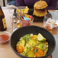 Vegan burger and curry at Crazy Funky Monkey in Saint-cast-le-guildo