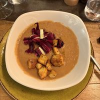 Venizianische Bohnensuppe mit Radiccio und Croutons  at Nevodi   in Venice