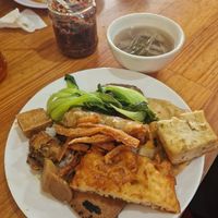 Rice buffet at Khanh Ly Vegetarian Food in Phu Quoc