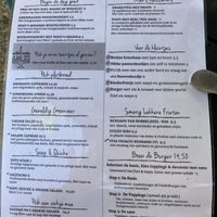 Vega lasagne, burger, rendang  at Eetwinkel Van Mien in Doetinchem