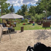 Heerlijk gezellige achtertuin gevoel  at Eetwinkel Van Mien in Doetinchem