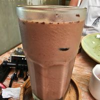 Vegan iced chocolate milk at Coffeenosky in Lovina