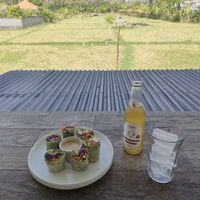 Yummo at Coffeenosky in Lovina