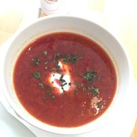 Boršč soup at BEMBA rawfood & plant-based in Bratislava