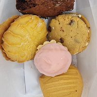  at Vegan Bay Baker in Aberdeen