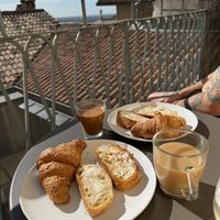   at California Bakery in Bergamo