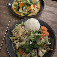 Curry love (top), vegan fish (bottom) #Veganuary at Tramy - Vietnam Kitchen in Berlin