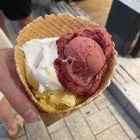   at YOLE GELATO in Munich