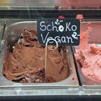 Vegan chocolate at Eiscafé Dolomiti in Esslingen