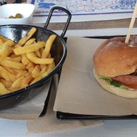 Burger vegan meat con patatas at Burger Monkeys in Velez-malaga