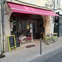 Bar at La Cabosse Enchantée in La Rochelle