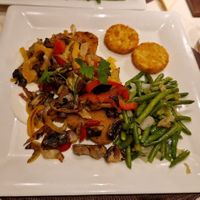 Sojaschnitzel mit Röstzwiebeln at Zum Hexenhäuschen in Gelsenkirchen