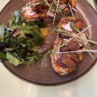 Brood ‘loaded hummus'  at Natuurpoort Groot Speijck in Oisterwijk